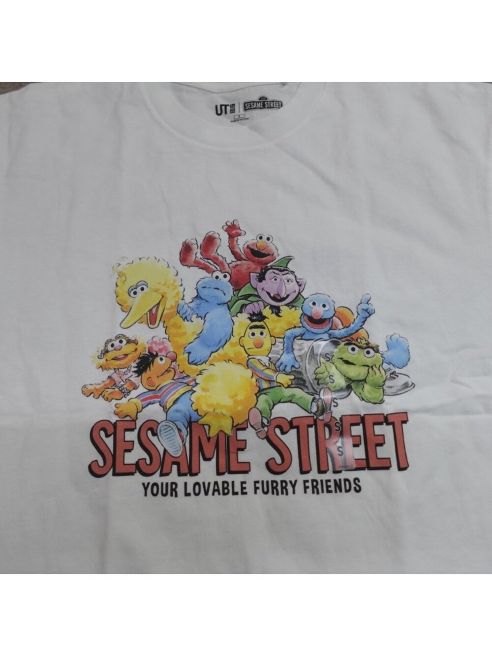 Uniqlo Sesame Street Shirt Small White NEW